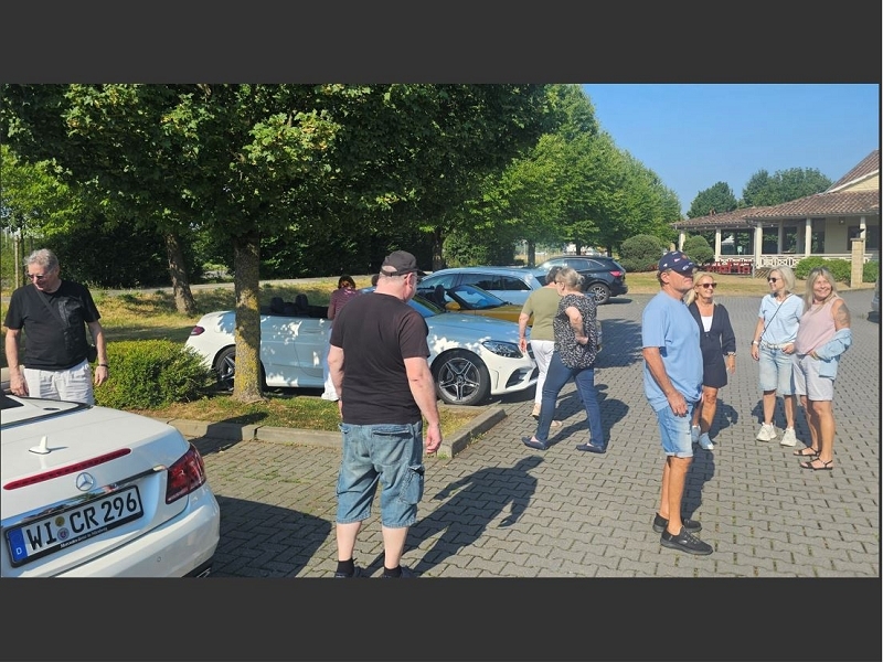 Größer anzeigen...